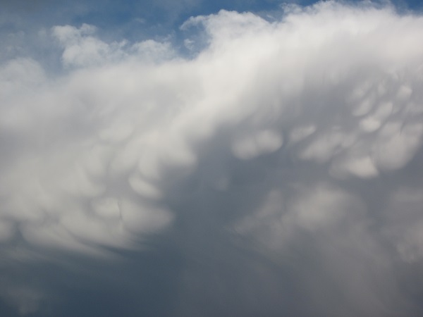 Menacing billowing cloud